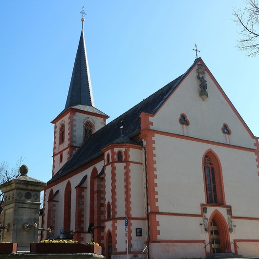 Hofheim - Pfarrei St. Johannes der Täufer